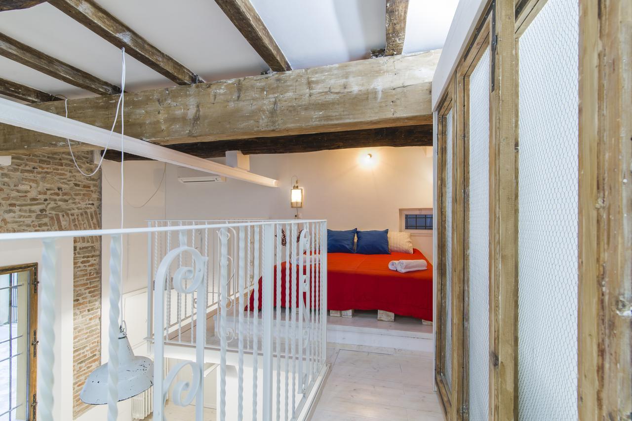 University Loft Apartment Болоня Екстериор снимка